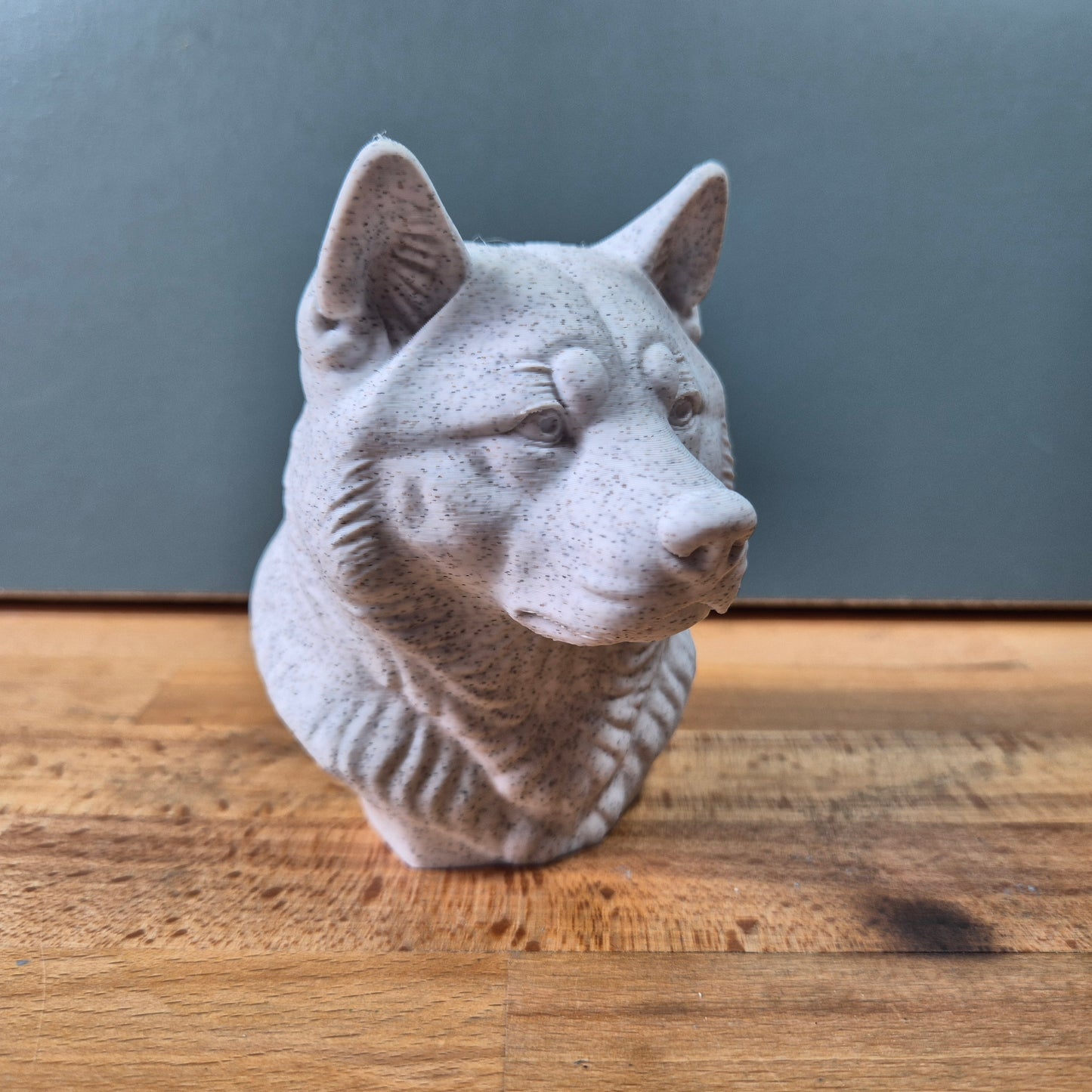 Akita Inu Bust