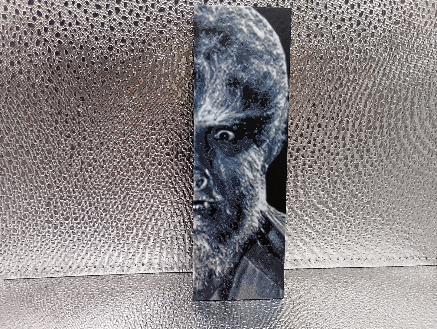 Wolfman – Hueforge 3D-Printed Bookmark
