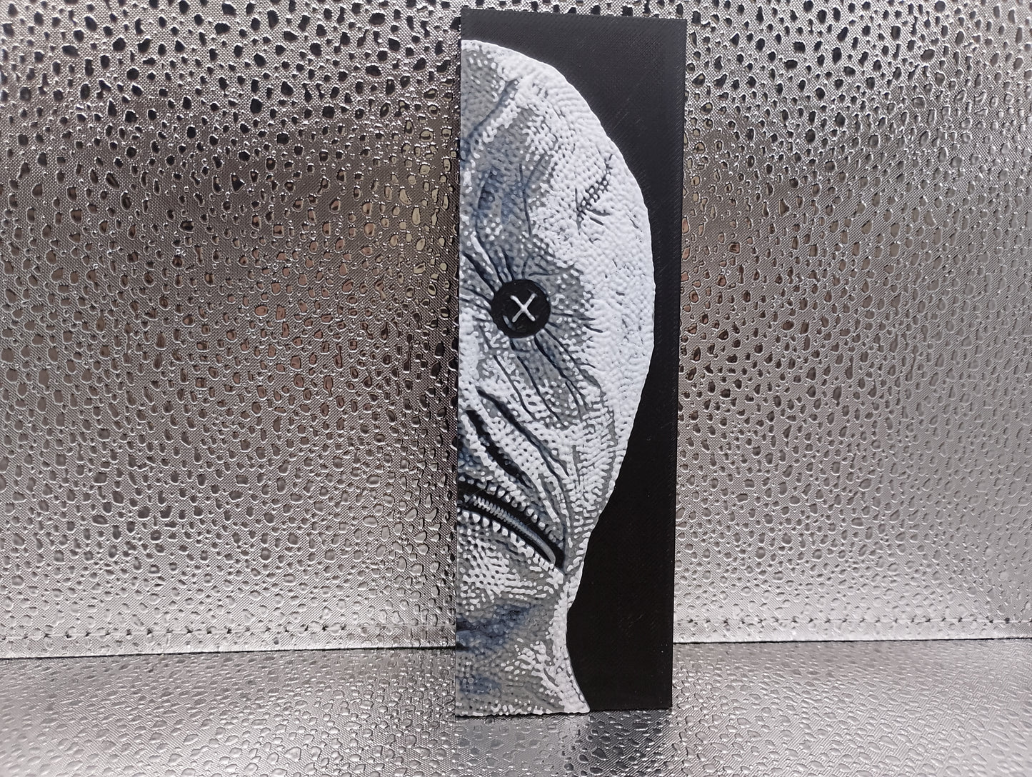 Dr. Decker – Hueforge 3D-Printed Bookmark