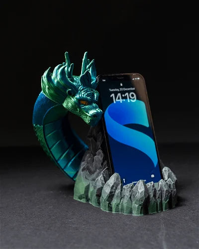 Blaze, The Dragon Phone Guardian
