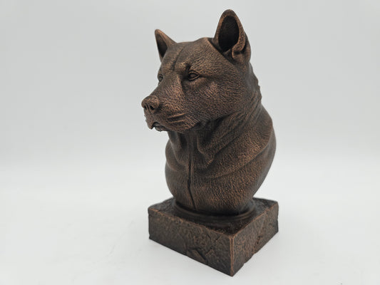 Akita Bust
