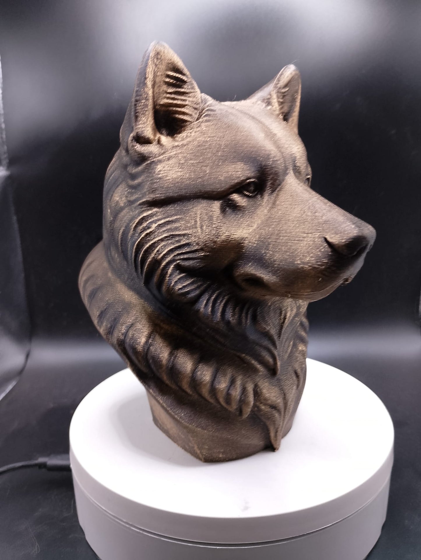 Alaskan Malamute Bust