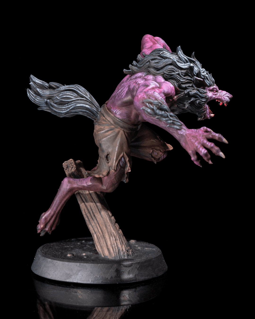 Dungeons & Dragons Arnou Werewolf Miniature