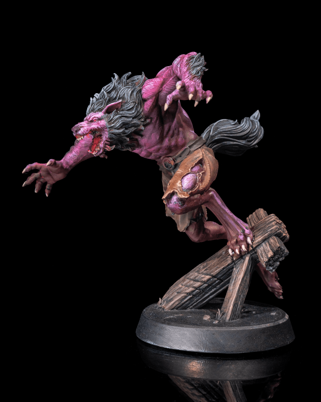 Dungeons & Dragons Arnou Werewolf Miniature