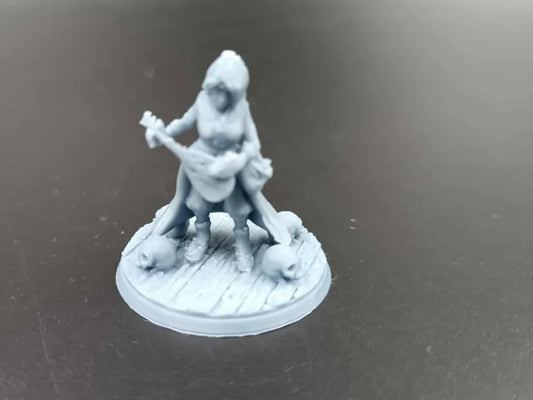 Dungeons & Dragons Female Bard Miniature
