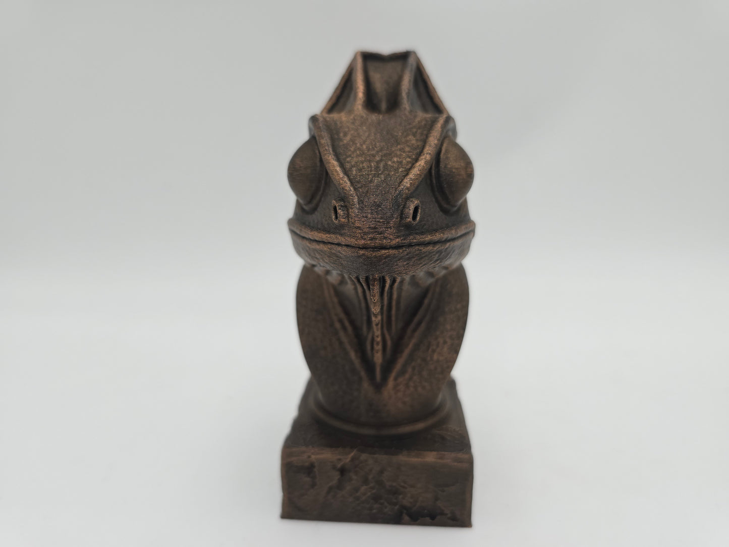 Chameleon Bust