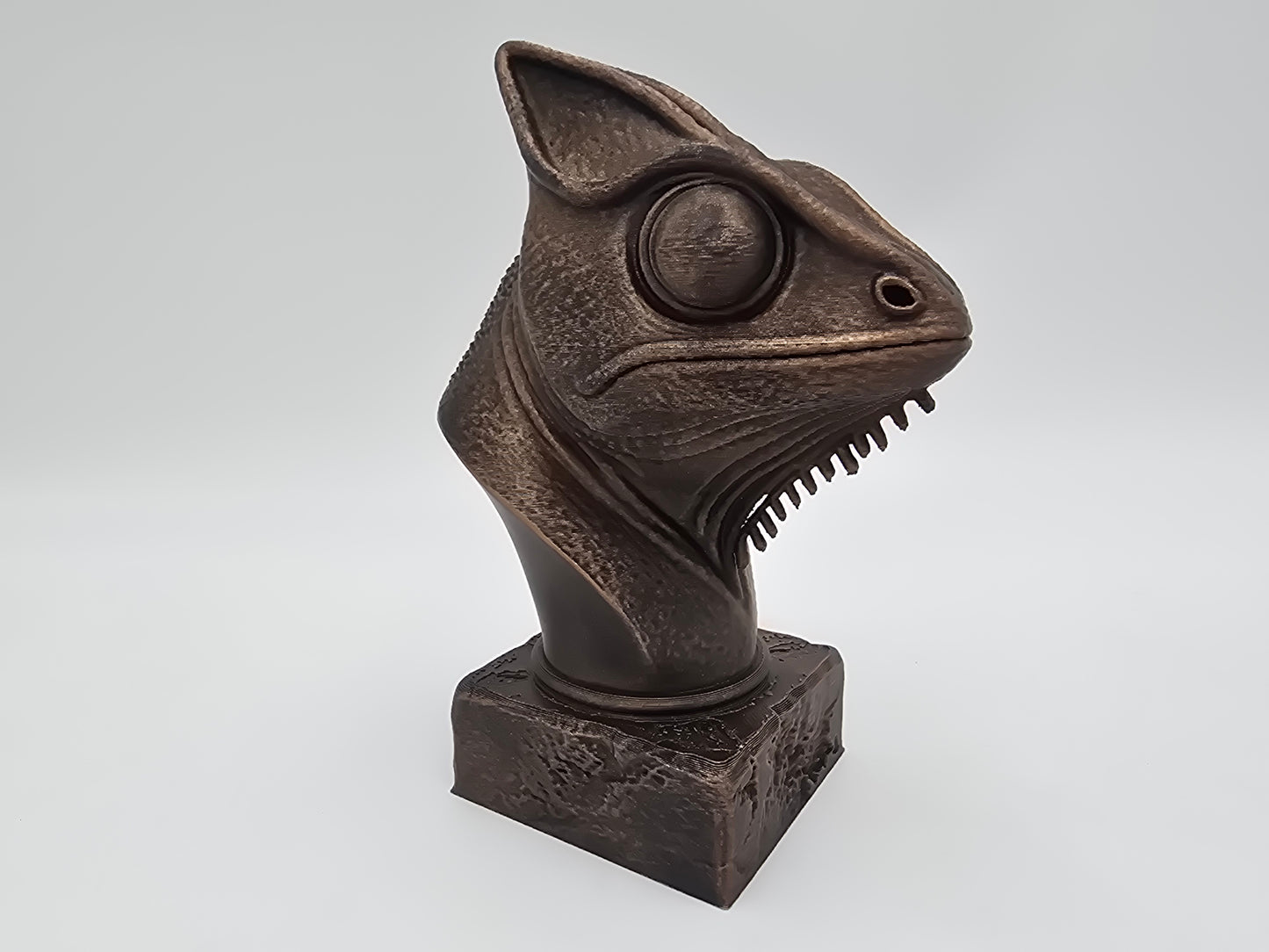Chameleon Bust