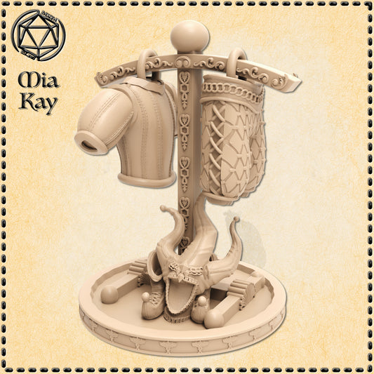 Dungeons & Dragons Costume Stand Miniature