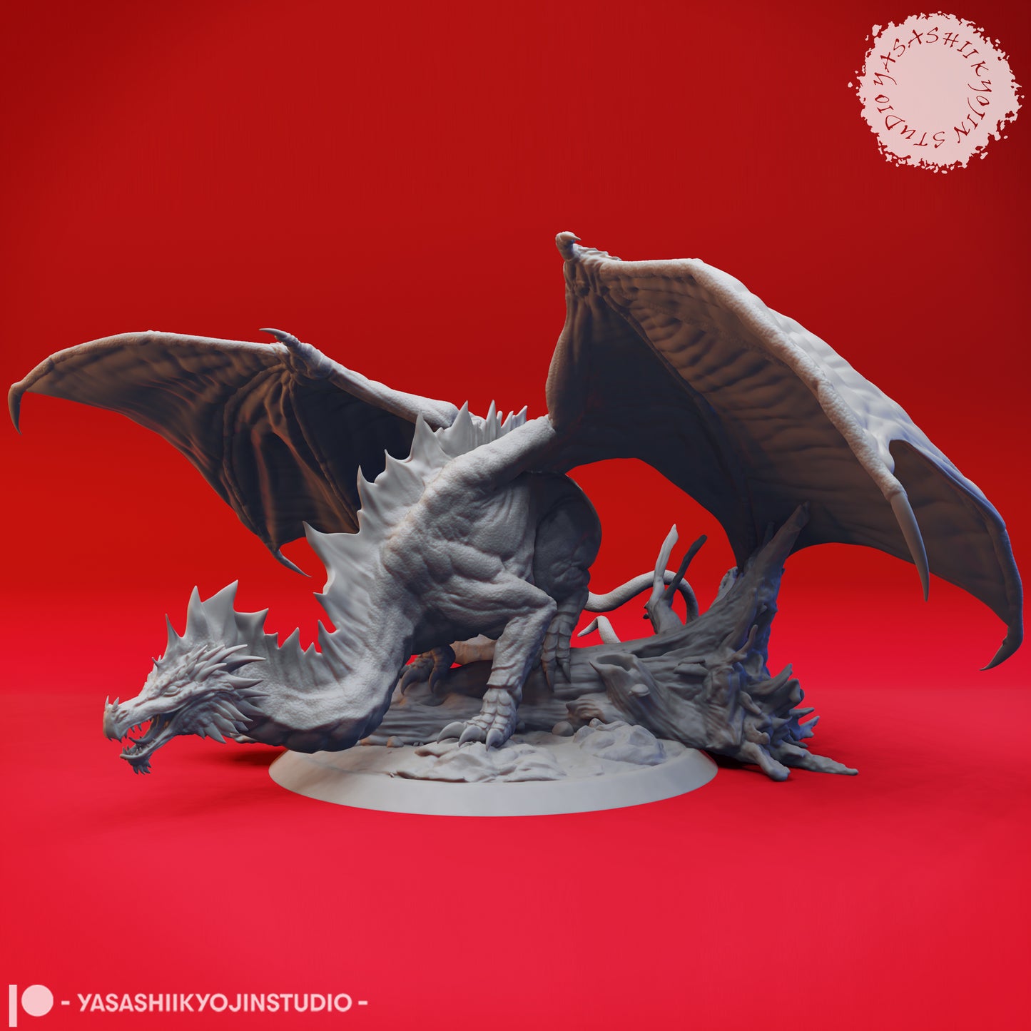 Dungeons & Dragons Adult Green Dragon Miniature