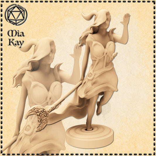 Dungeons & Dragons Human Female Druid Miniature