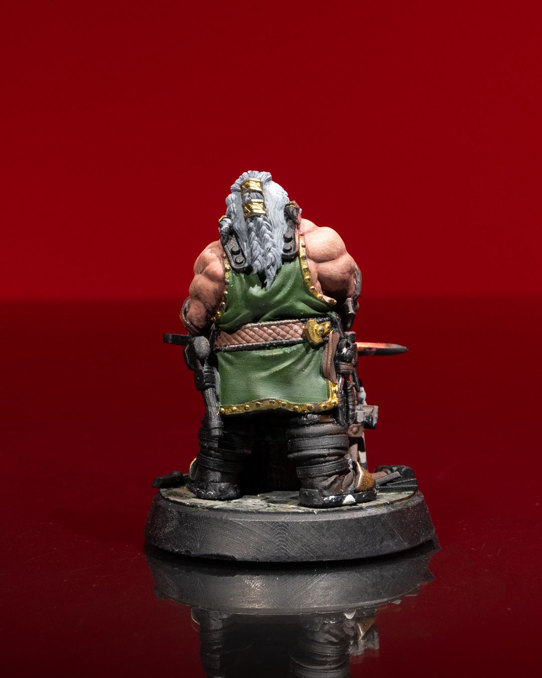 Dungeons & Dragons Dwarven Blacksmith Miniature