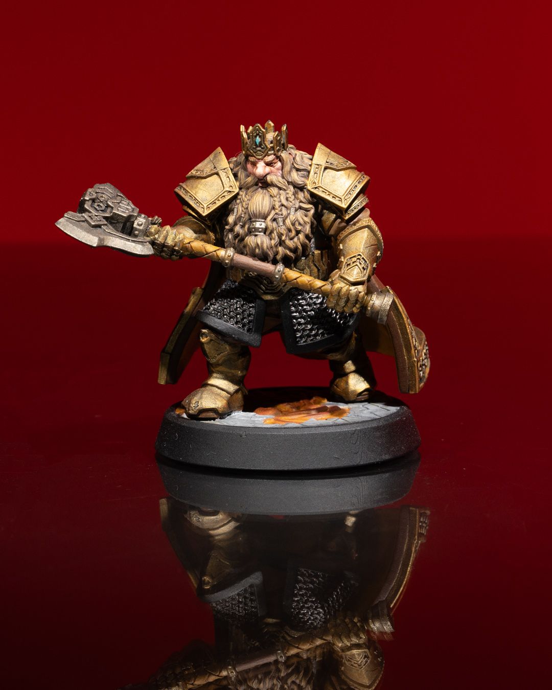 Dungeons & Dragons Dwarven King Miniature