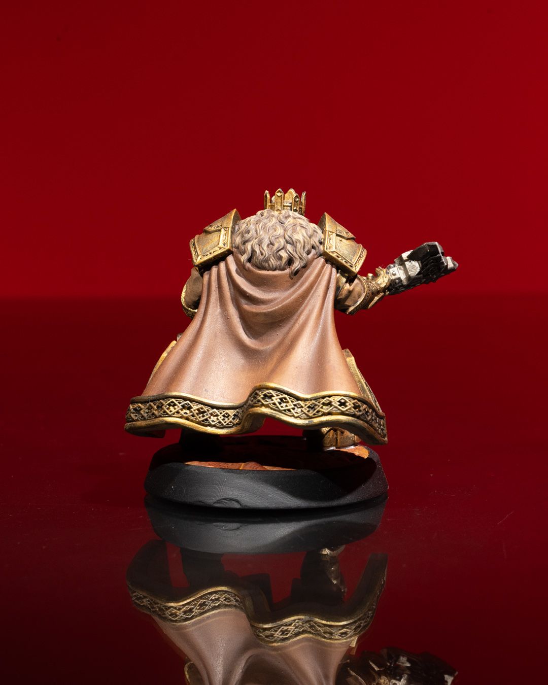 Dungeons & Dragons Dwarven King Miniature