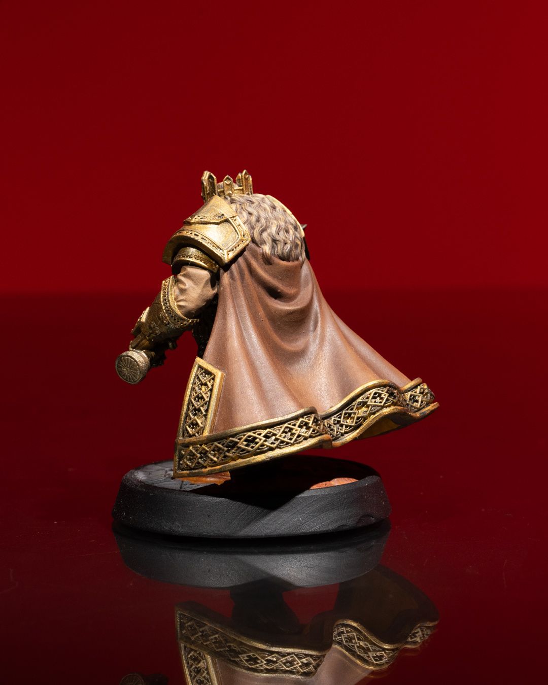 Dungeons & Dragons Dwarven King Miniature