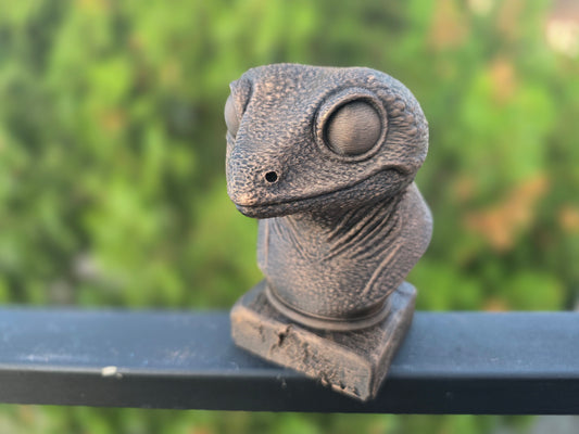 Gecko Bust