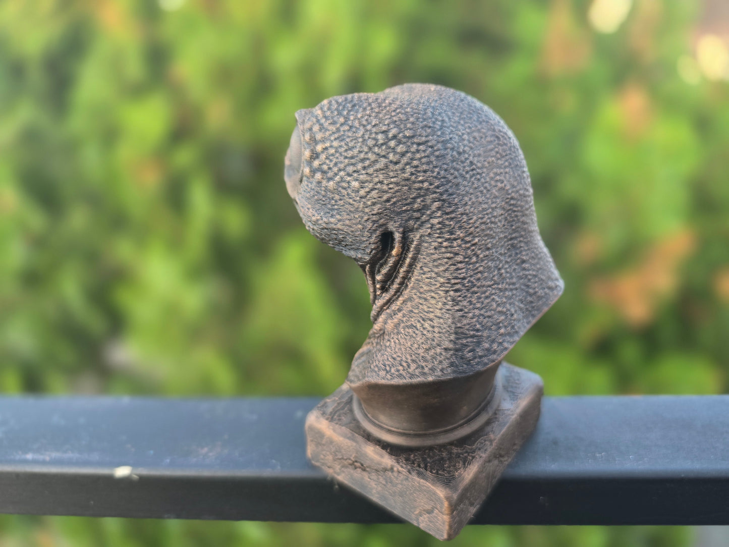 Gecko Bust