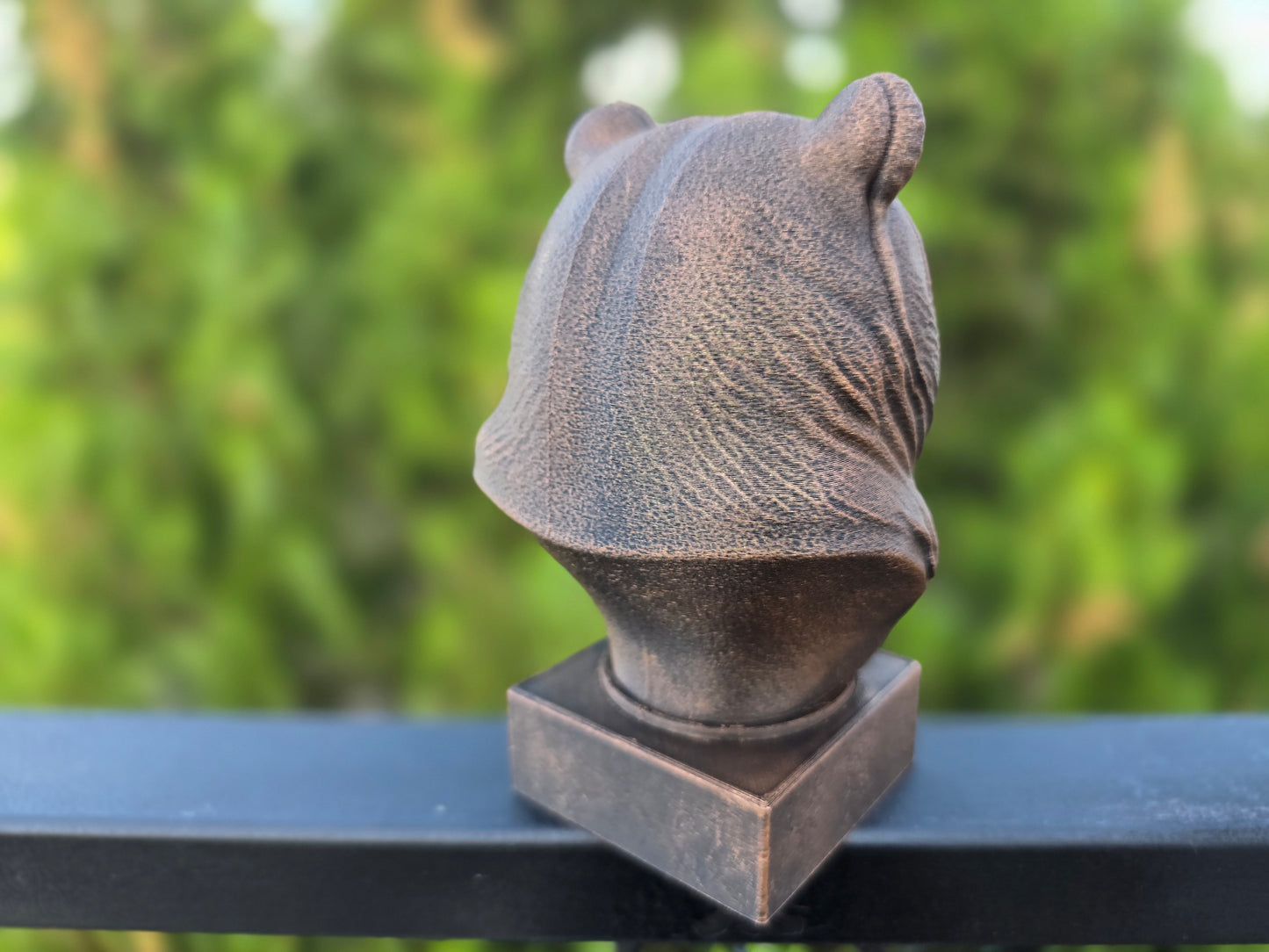 Grizzly Bear Bust
