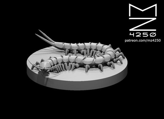 Dungeons & Dragons Giant Centipede Miniature