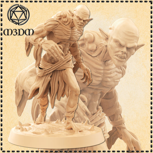 Dungeons & Dragons Graveyard Ghoul Creeping Miniature