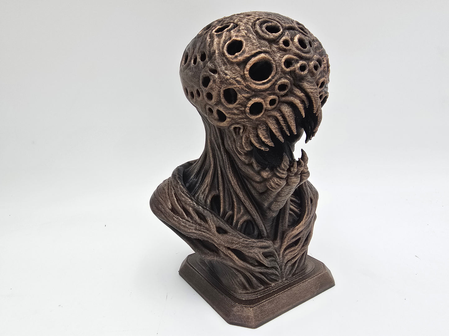 Hive Horror Bust