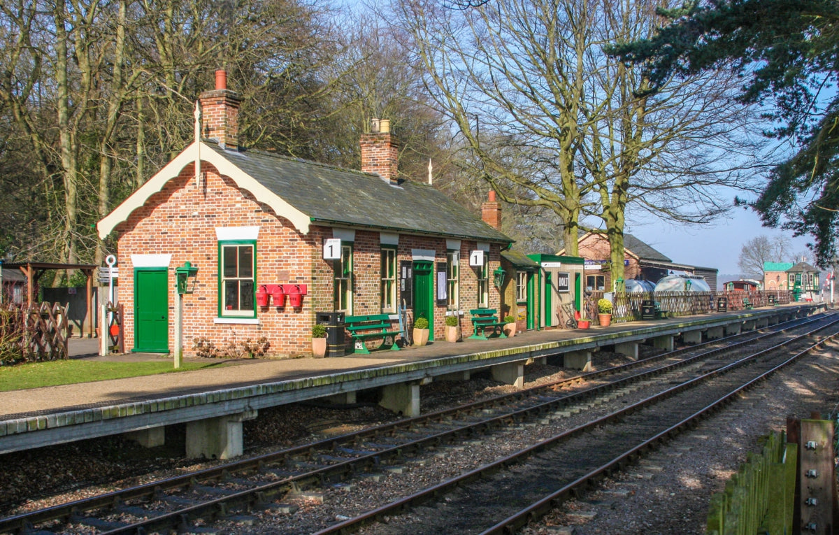 Holt Station Hueforge