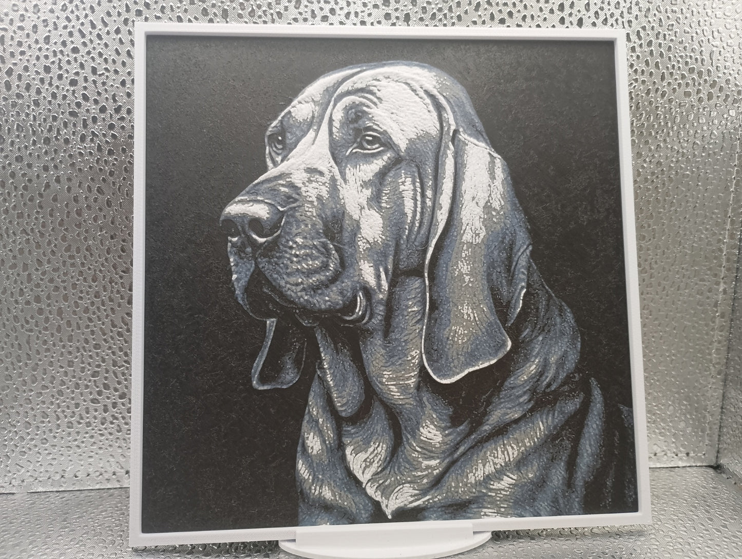 Bloodhound – Hueforge 3D-Printed Artwork