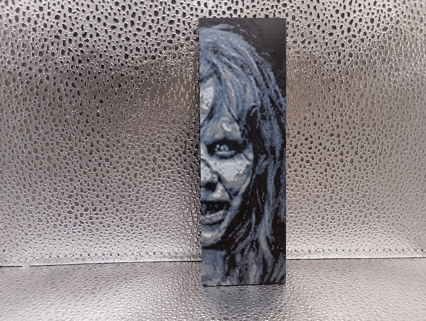 Regan – Hueforge 3D-Printed Bookmark