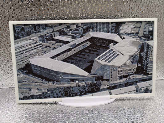 Brentford - Gtech Community Stadium Hueforge