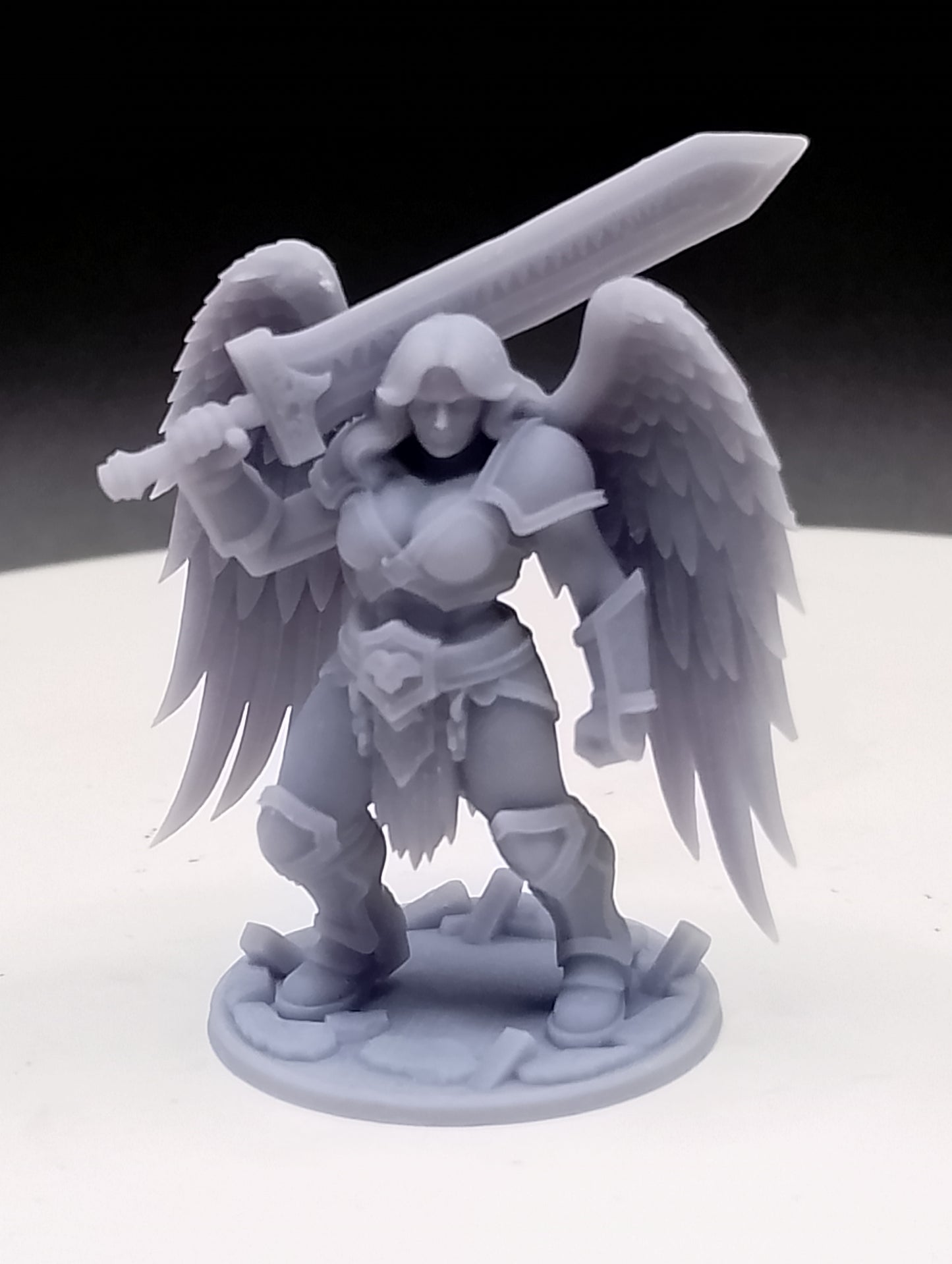 Dungeons & Dragons Light Element Berserker Heavenly Warrior Miniature