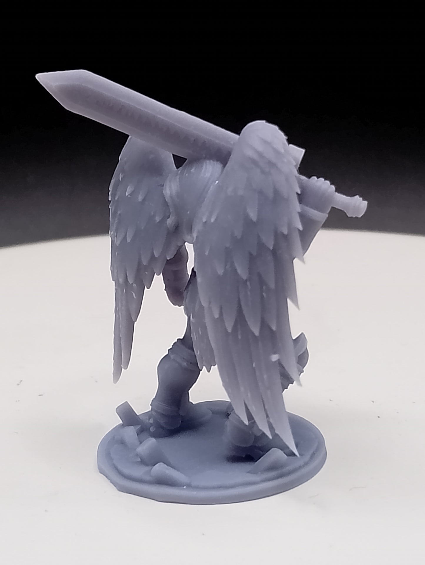 Dungeons & Dragons Light Element Berserker Heavenly Warrior Miniature