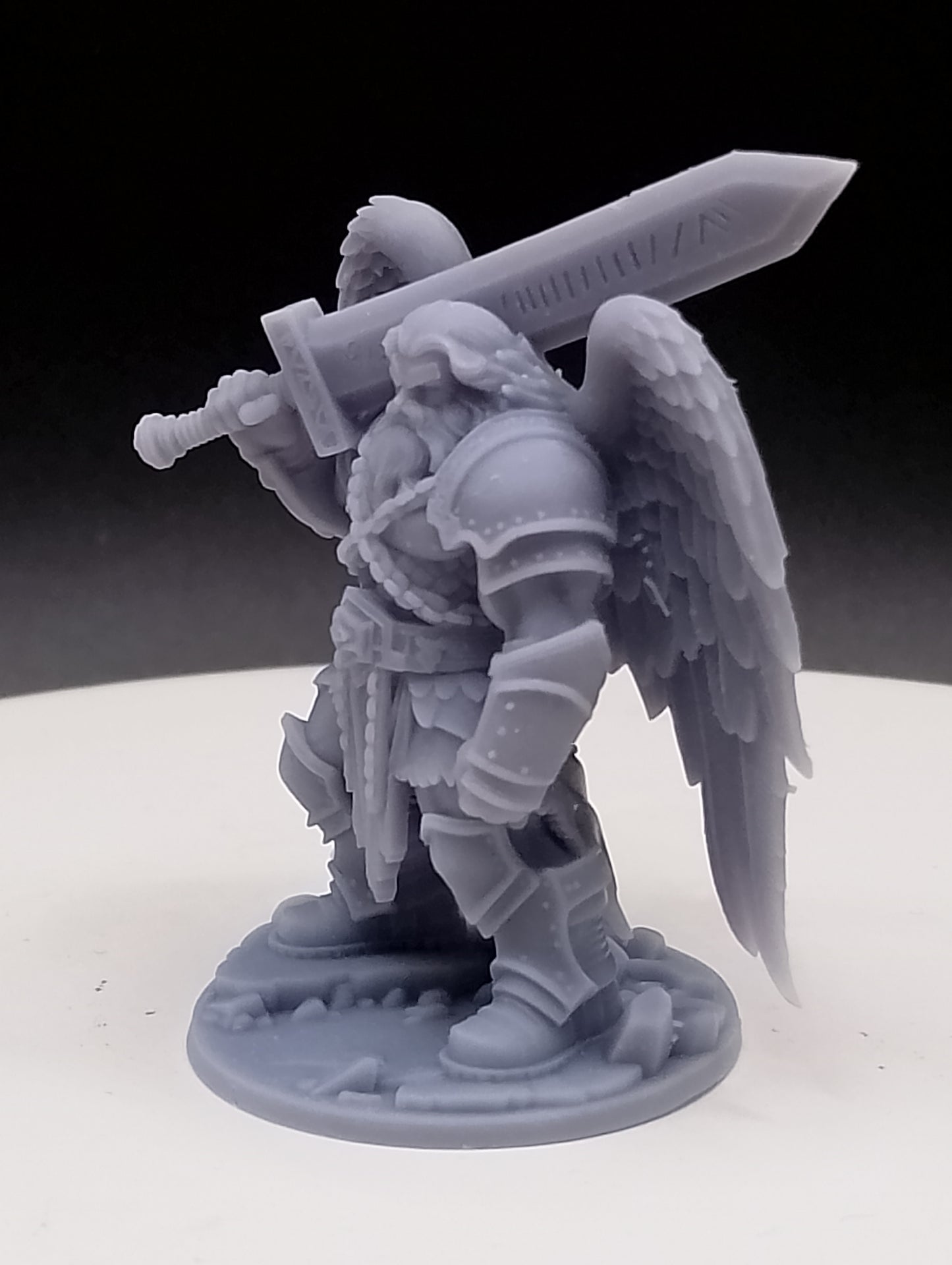 Dungeons & Dragons Light Element Berserker Celestial Warrior Miniature
