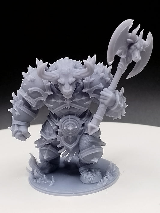 Dungeons & Dragons Minotaur Miniature