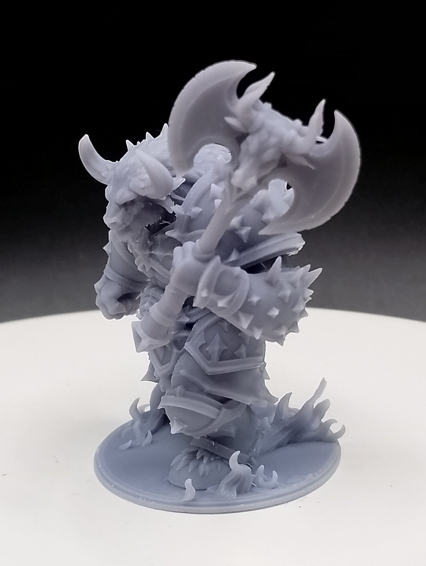 Dungeons & Dragons Minotaur Miniature