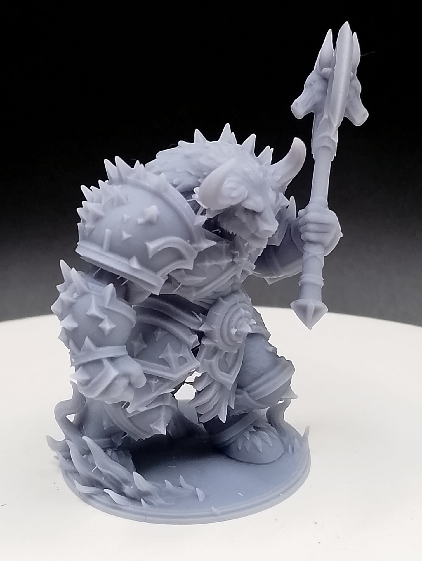 Dungeons & Dragons Minotaur Miniature
