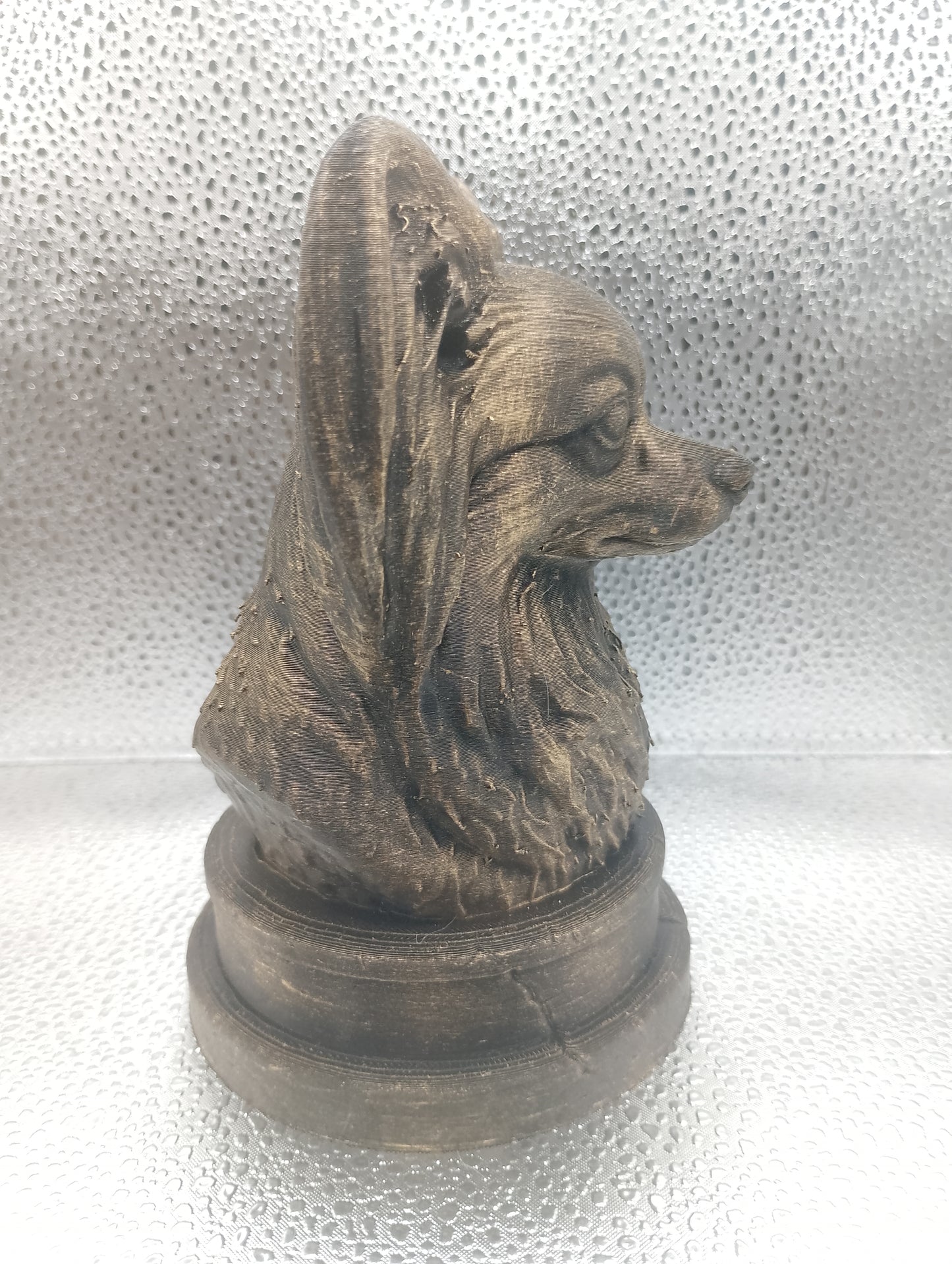 Papillon Bust