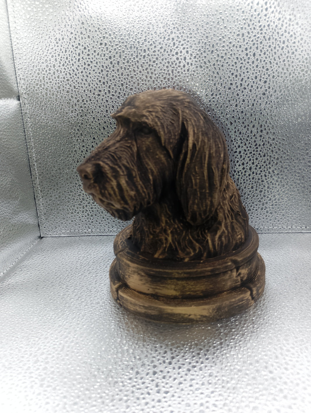 Grand Griffon Vendéen Bust