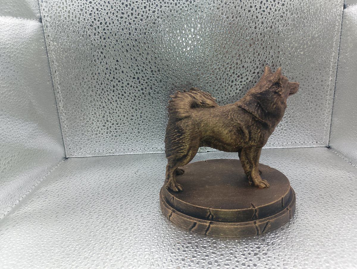Yakutian Laika  – 7cm Standing Miniature Statue