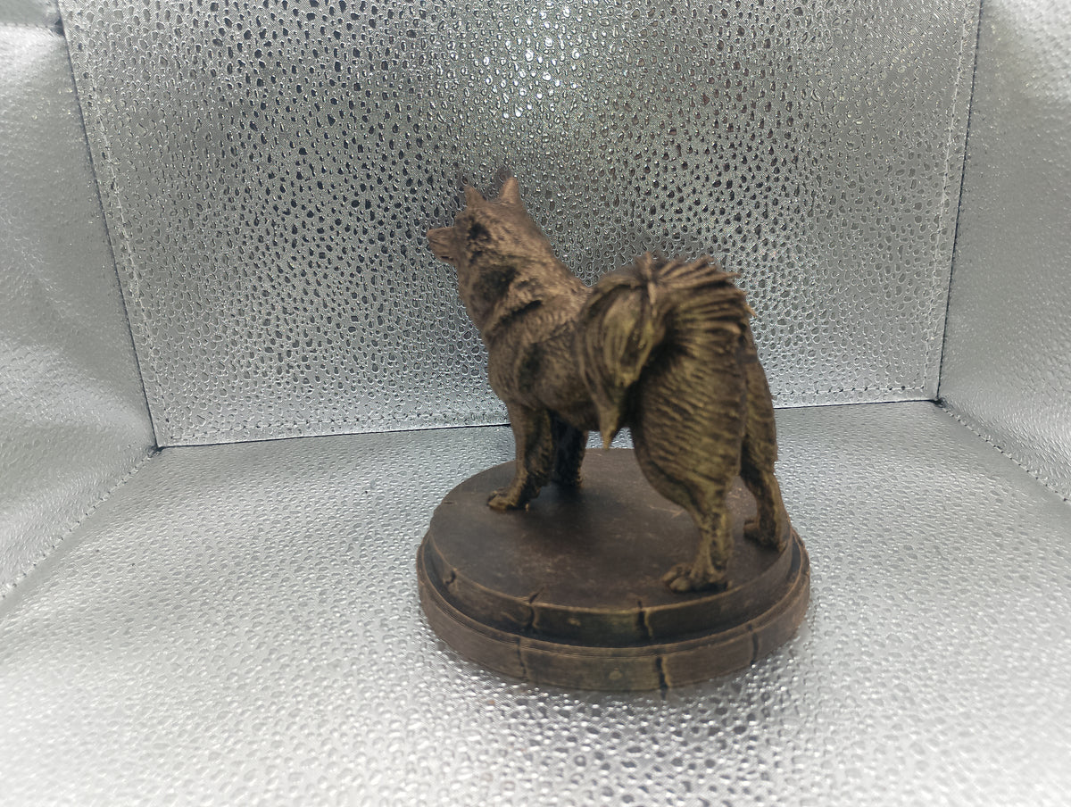 Yakutian Laika  – 7cm Standing Miniature Statue