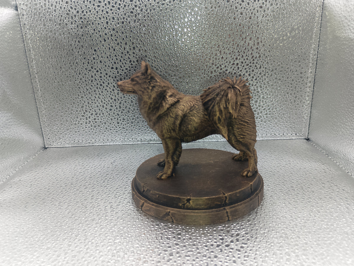 Yakutian Laika  – 7cm Standing Miniature Statue