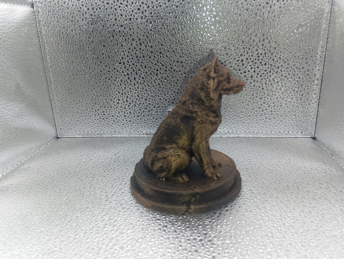 Yakutian Laika  – 7cm Miniature Statue