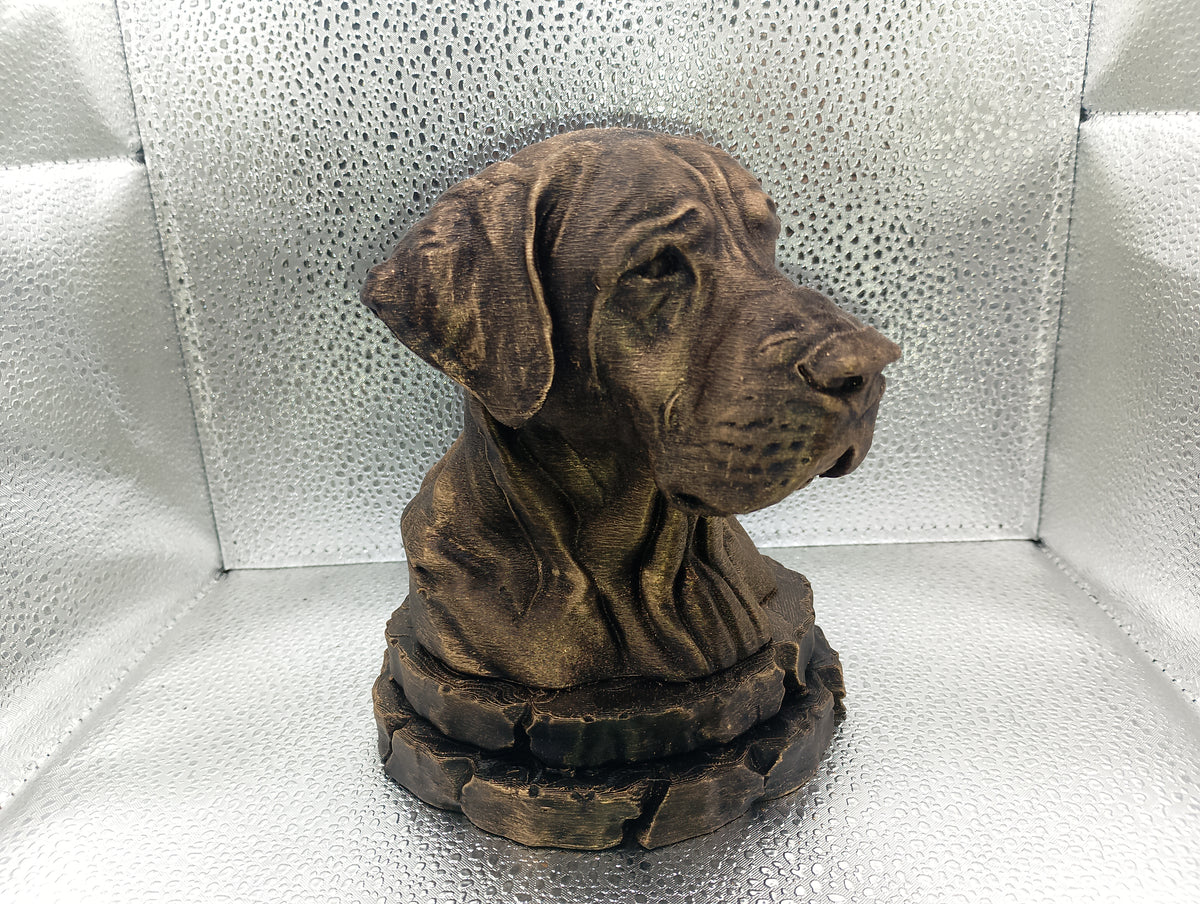 Broholmer Bust