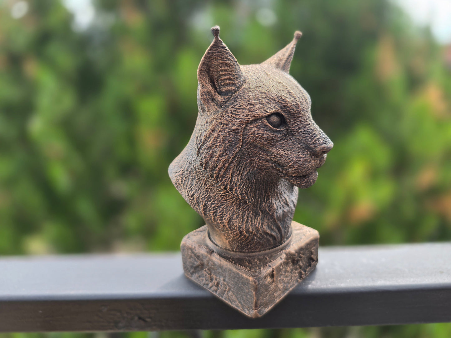 Lynx Bust