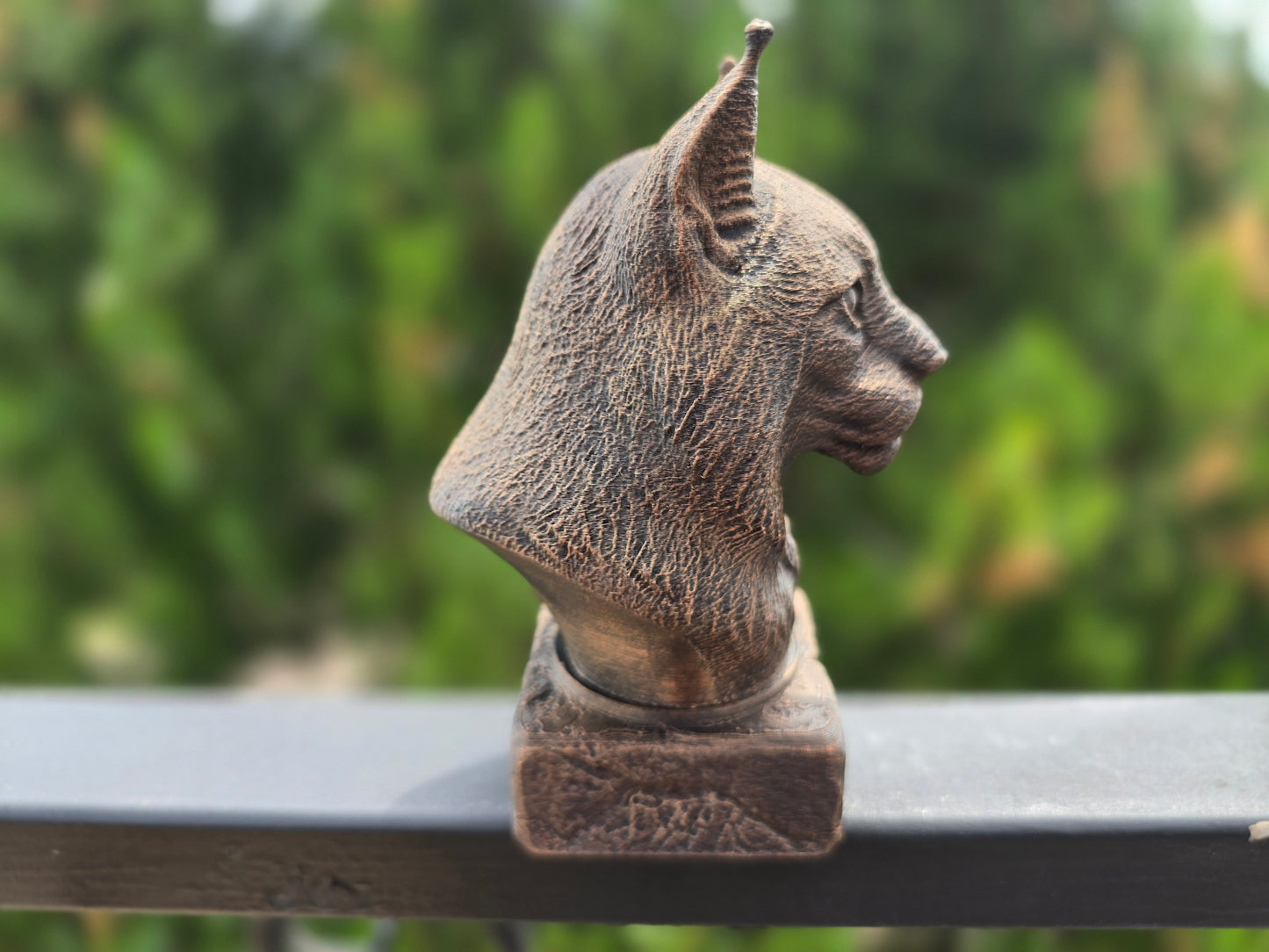 Lynx Bust