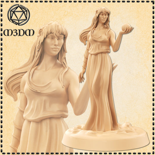 Dungeons & Dragons Moon Goddess Miniature