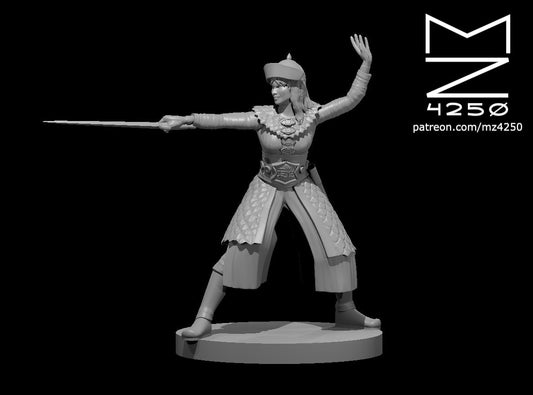 Dungeons & Dragons Pirate Captain Female Miniature