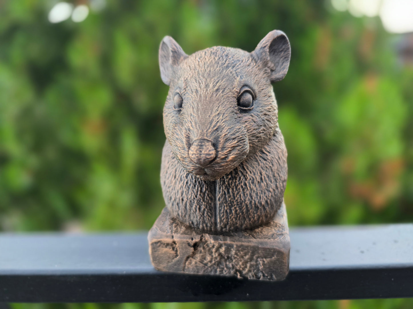 Rat Bust