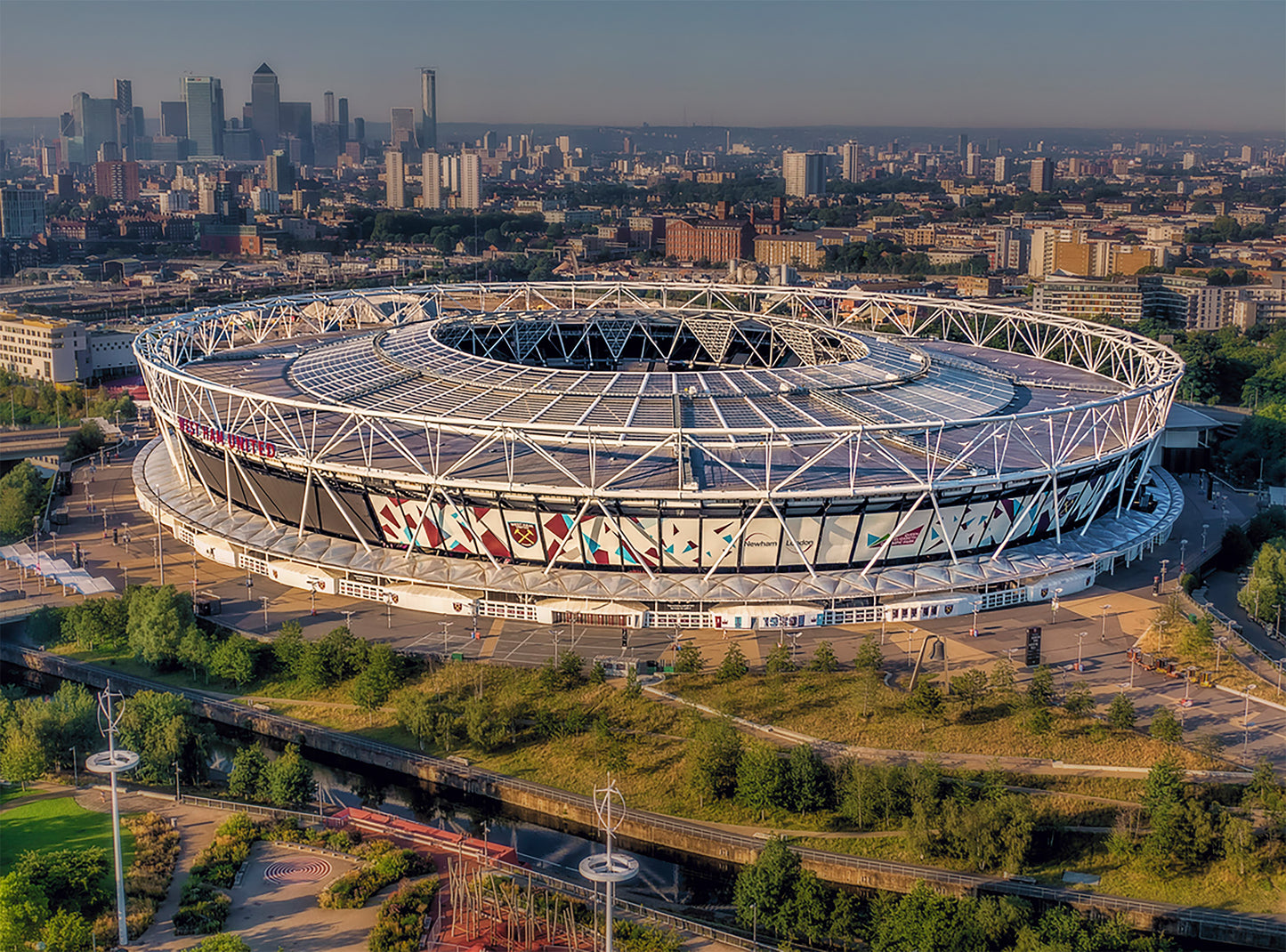 West Ham United - London Stadium Hueforge