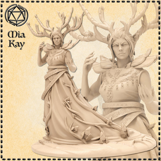 Dungeons & Dragons Woodland Queen Miniature