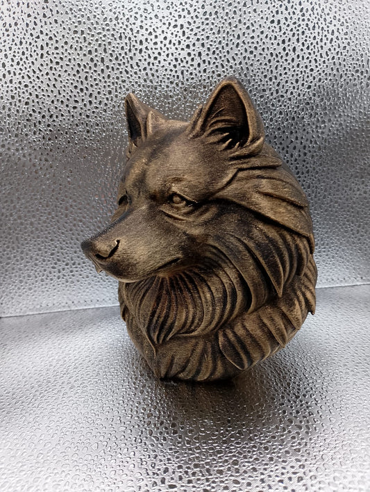Wolf Spitz Bust